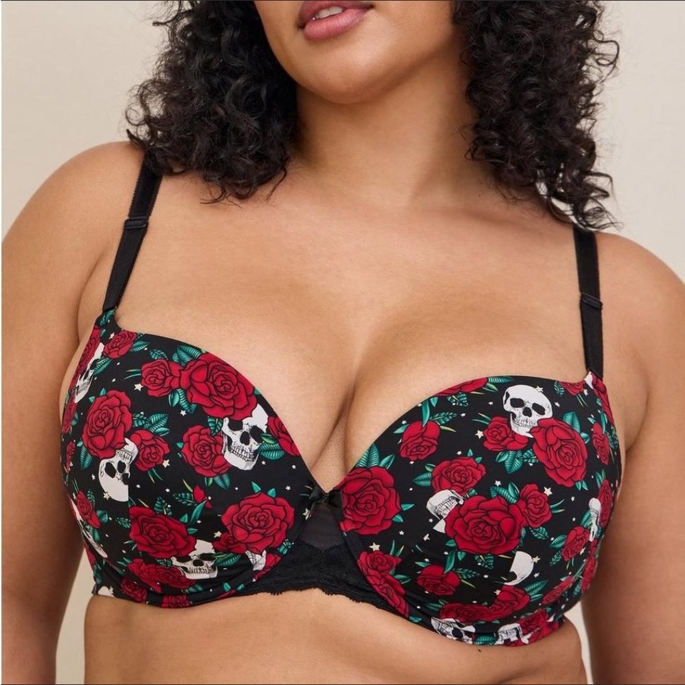 NWT! Torrid 46DDD Tattoo Rose Skull T-Shirt Push-Up Print 360 Back Smoothing Bra
